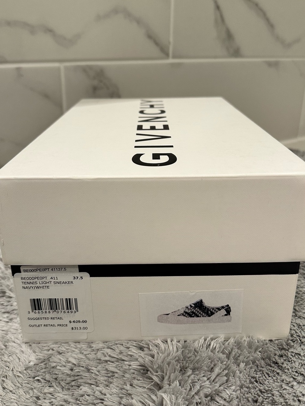 Givenchy Navy and White Logo Low-Top Sneakers - Picture 6 of 6